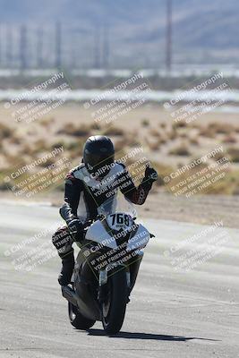 media/Nov-01-2025-CVMA (Sat) [[fc0f7531b8]]/Race 1-Formula Middleweight/